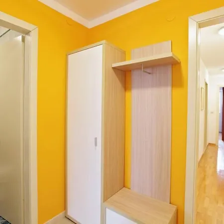 Zenta Luxury Apartamento *