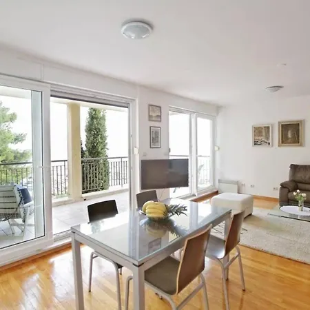 Apartamento Zenta Luxury